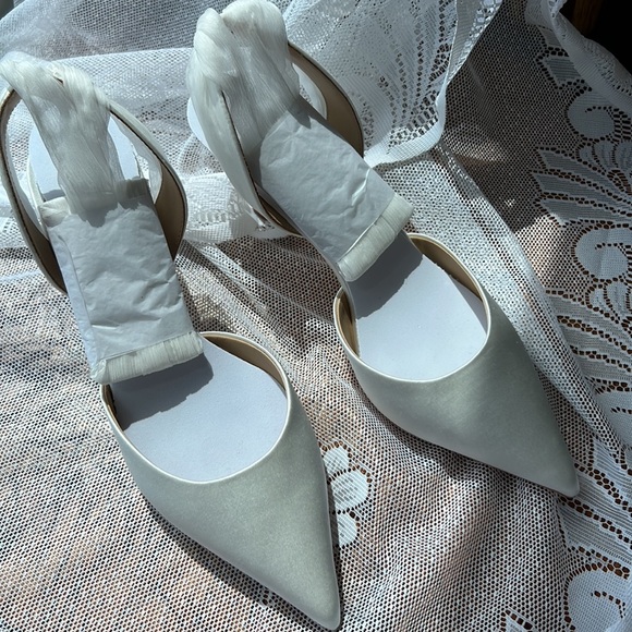 Badgley Mischka Blaze Satin Bow Stilettos - Picture 10 of 17